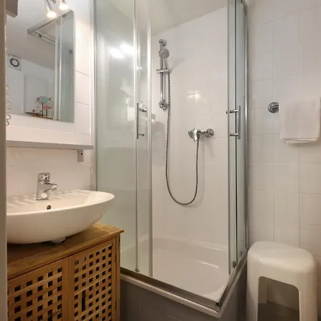 Probsteier Platz Moewennest Laboe